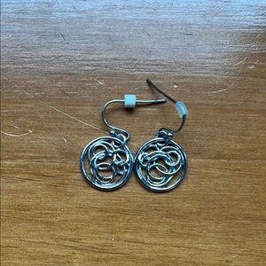 Elegant Silver Swirl Earrings